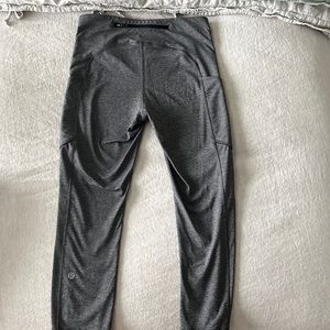 Lulu Lemon Cropped Leggings